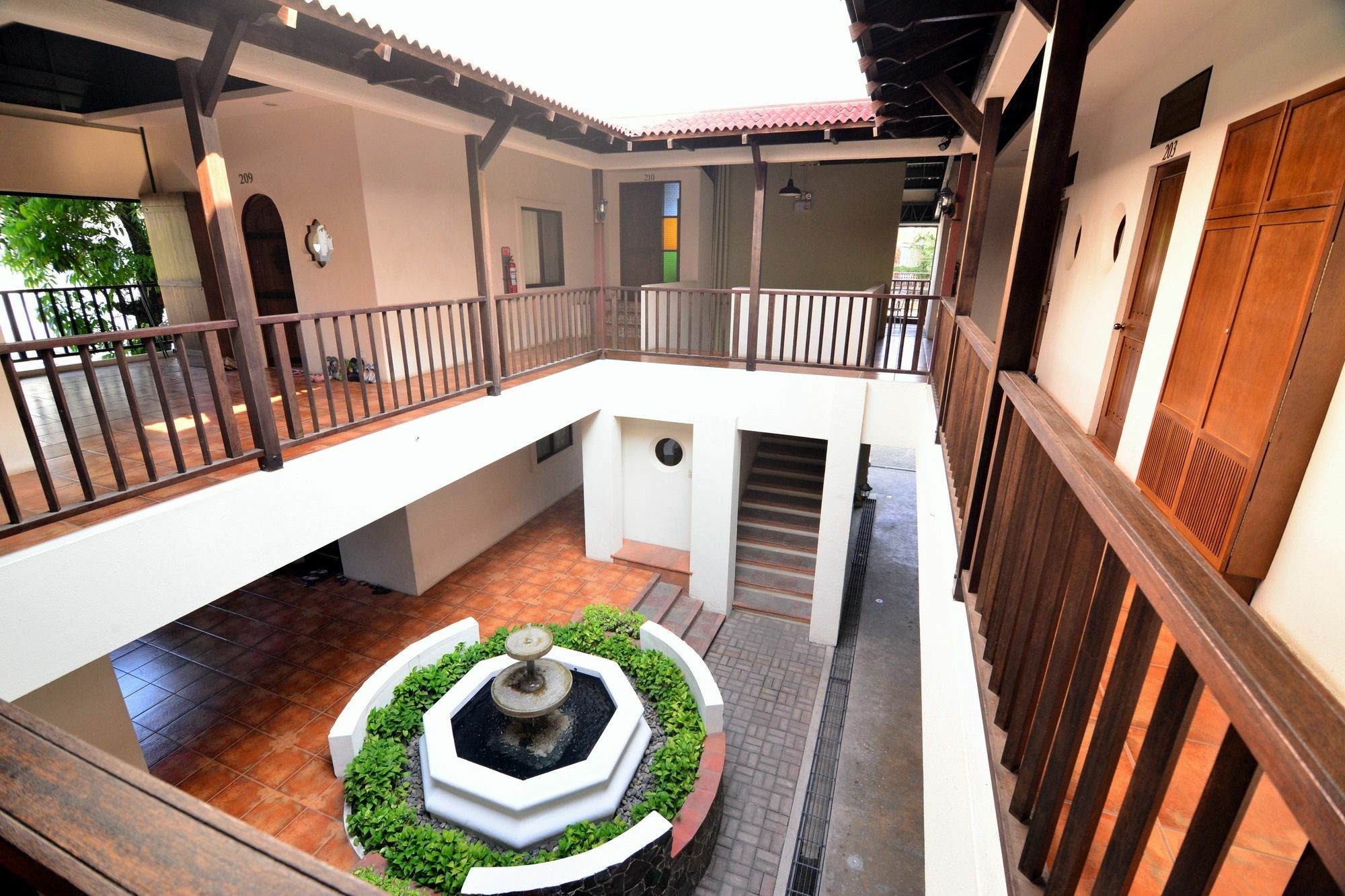 Versteeg Vacations - Fontana Residences Cebu ภายนอก รูปภาพ